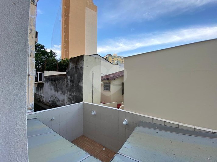 vista da sala, fundos mas bem arejado