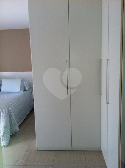 Foto REO69422
