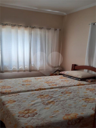 Foto REO694271