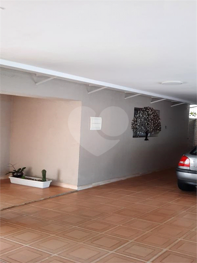 Foto REO694271