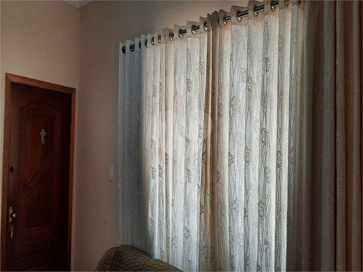 Foto REO694271