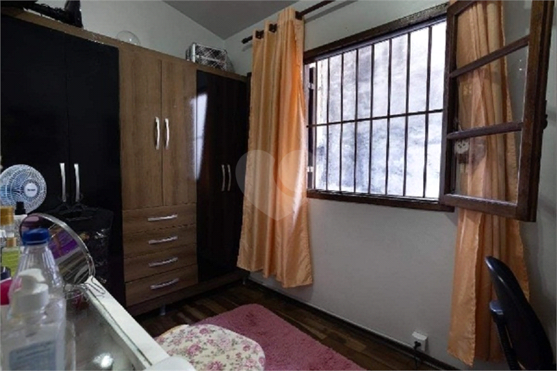 Foto REO694433