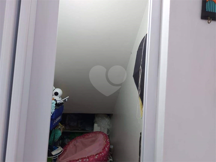 Foto REO694433
