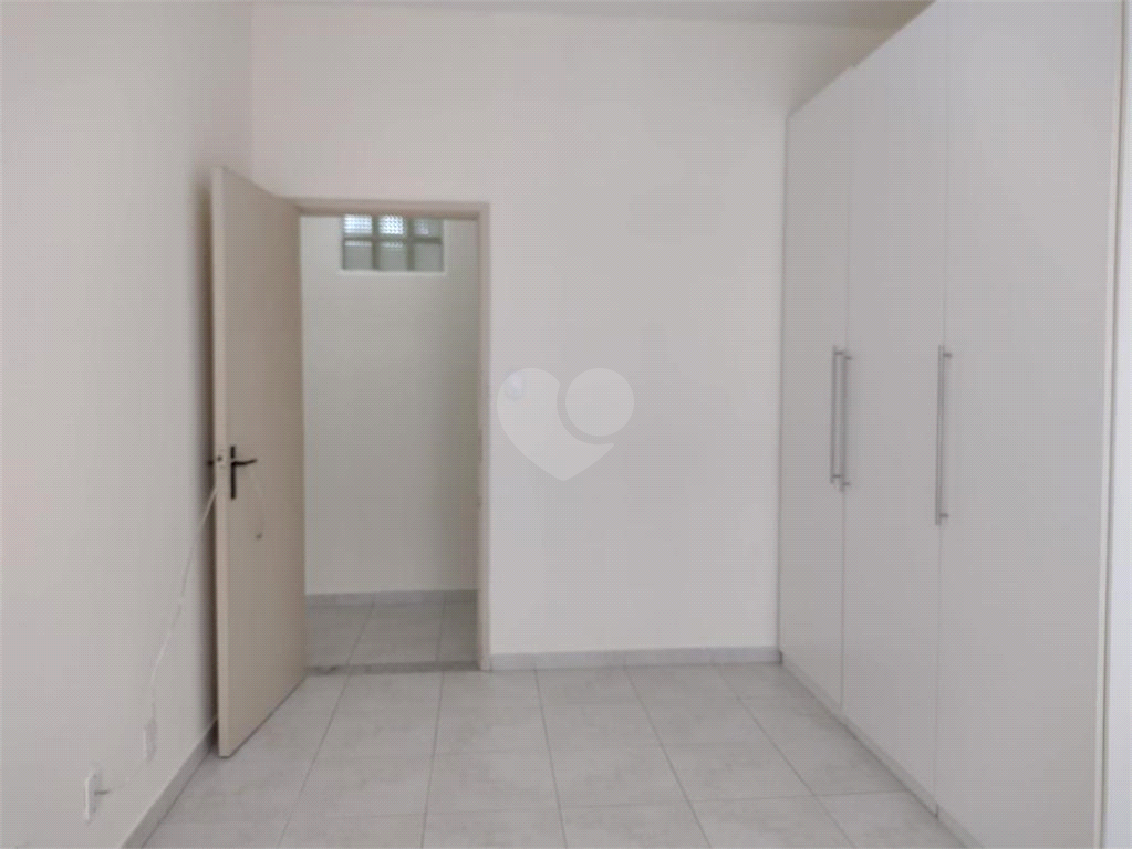 Venda Apartamento São Paulo República REO694516 16