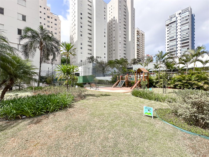 Foto REO694617