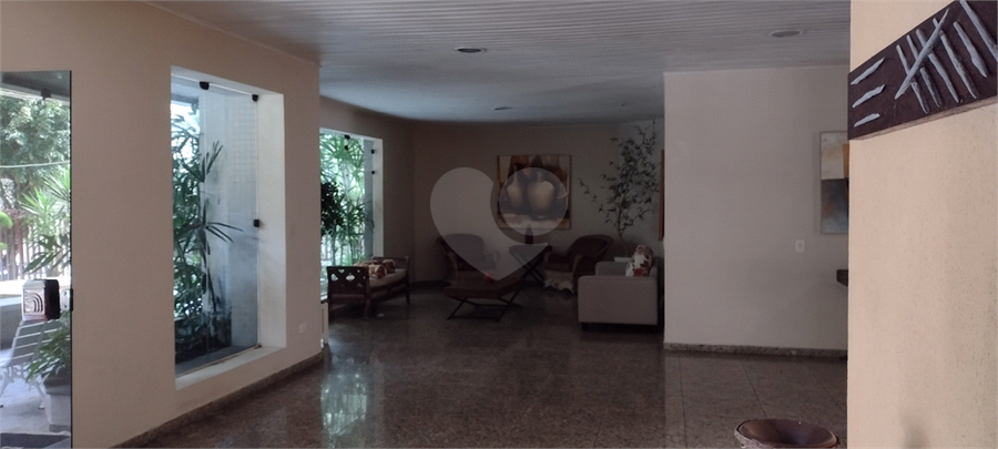 Foto REO695166