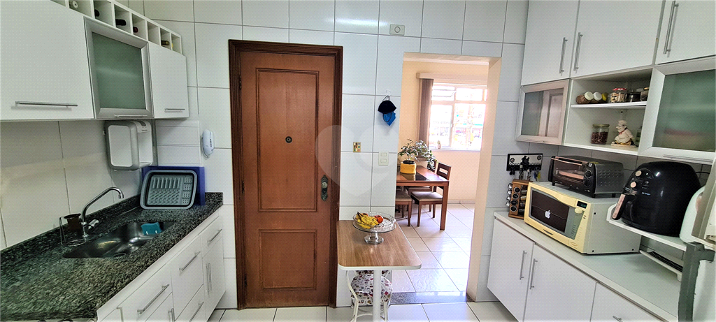 Venda Apartamento Santos Campo Grande REO695264 6