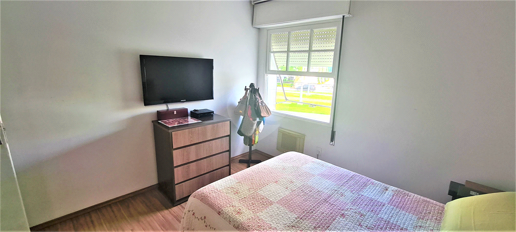 Foto REO695264