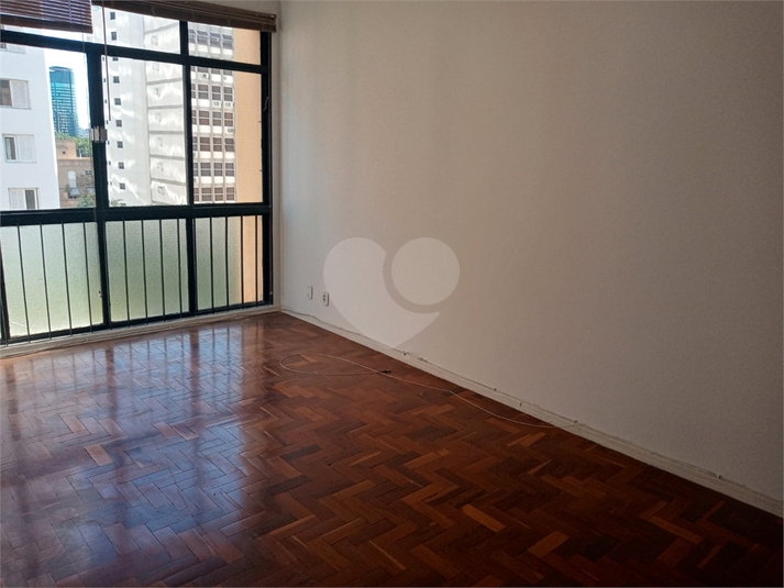 Foto REO695408