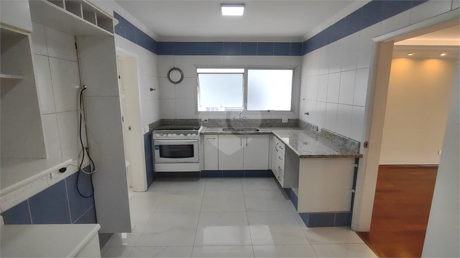 Venda Apartamento São Paulo Santana REO696215 23