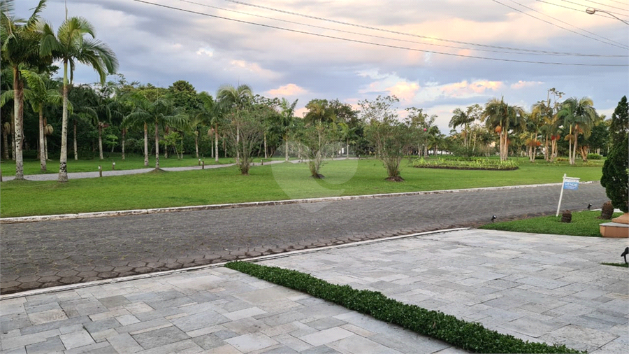 Foto REO696250
