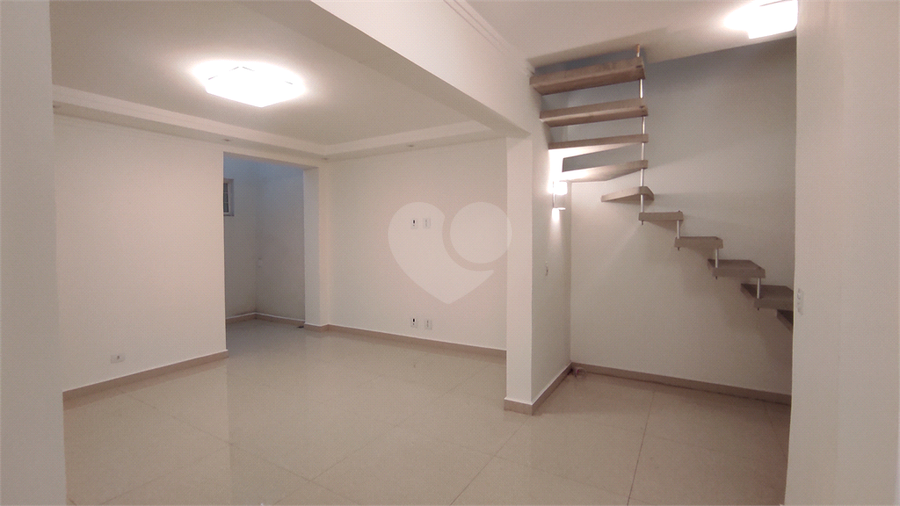 Foto REO696316