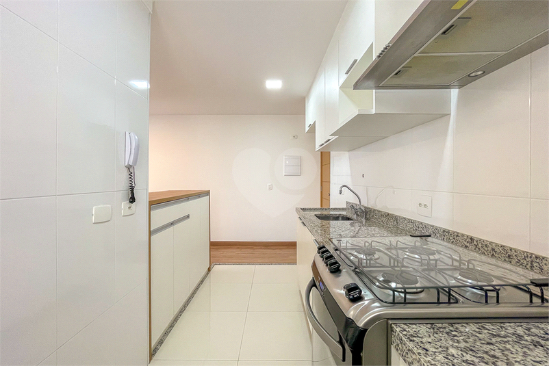 Venda Apartamento São Paulo Santana REO696687 11