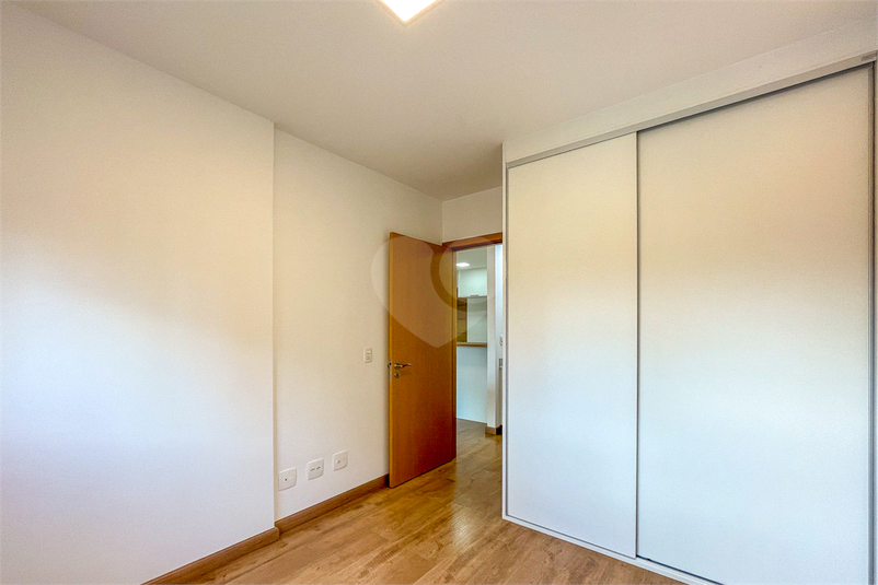 Venda Apartamento São Paulo Santana REO696687 18