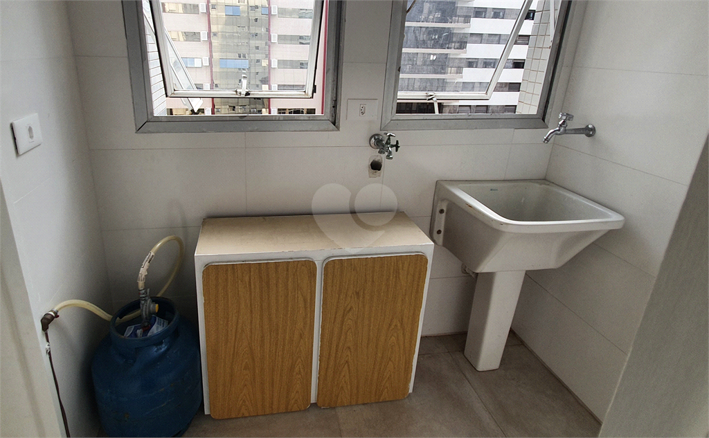 Venda Apartamento Guarujá Pitangueiras REO698146 21