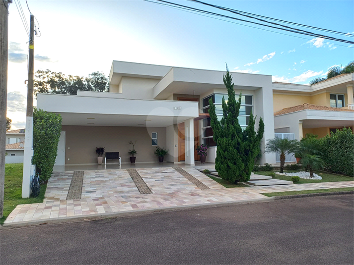 Foto REO698236