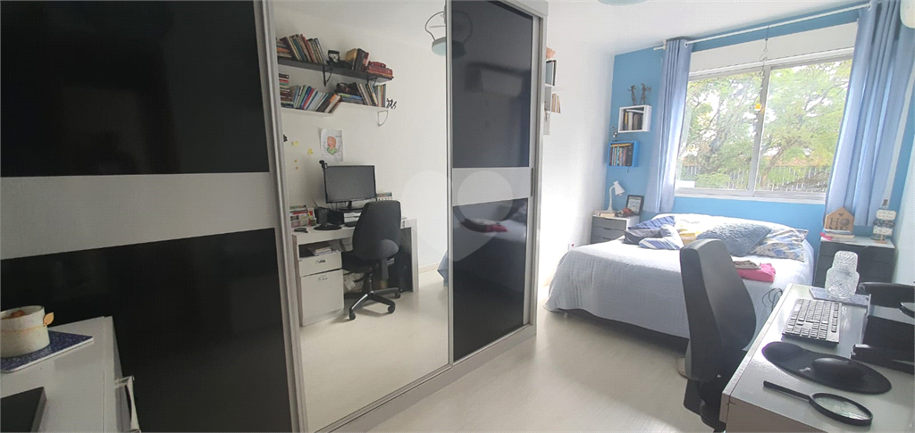 Venda Apartamento Porto Alegre Boa Vista REO699390 18