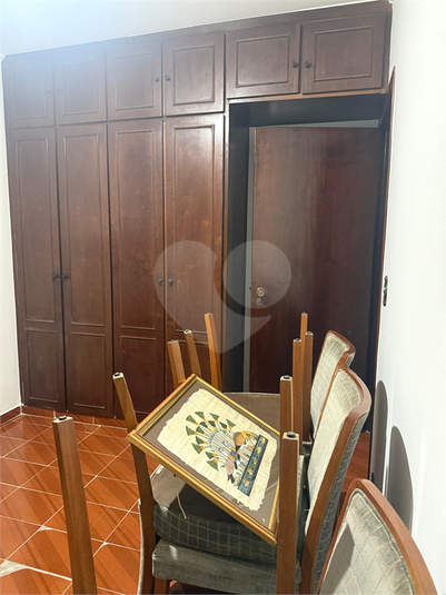 Foto REO70016