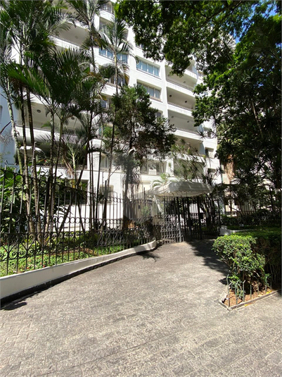 Foto REO700404