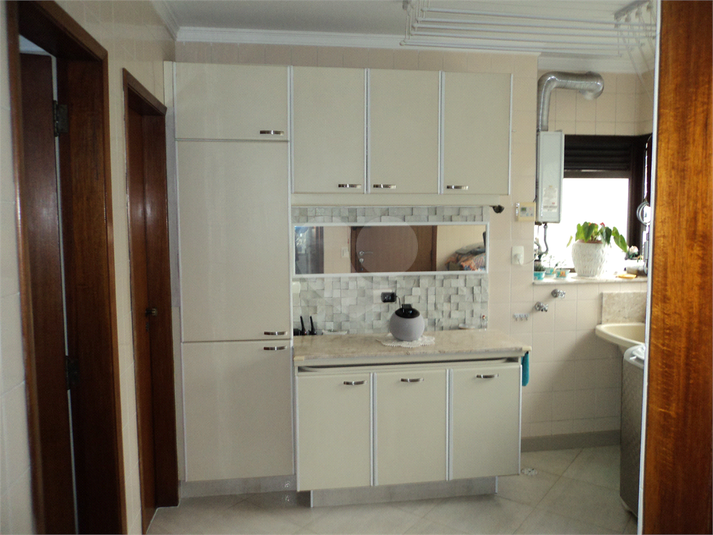 Foto REO700939