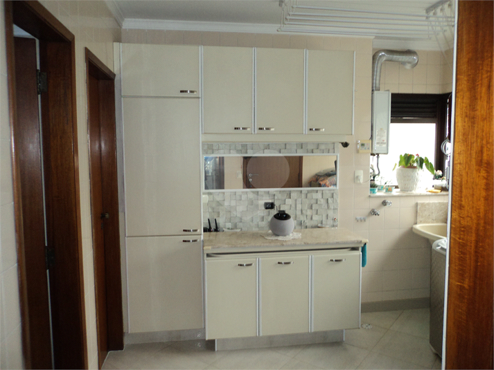 Venda Apartamento São Paulo Santana REO700939 20