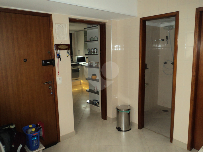 Venda Apartamento São Paulo Santana REO700939 21