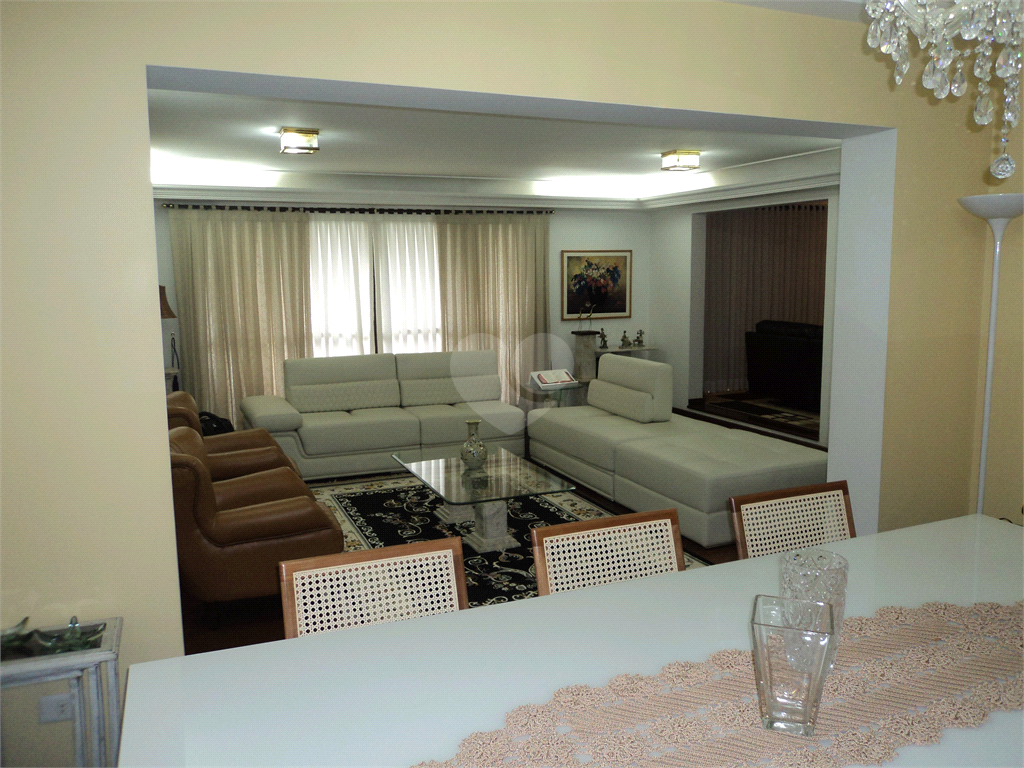 Venda Apartamento São Paulo Santana REO700939 10