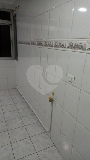 Venda Apartamento Santos Aparecida REO701199 25