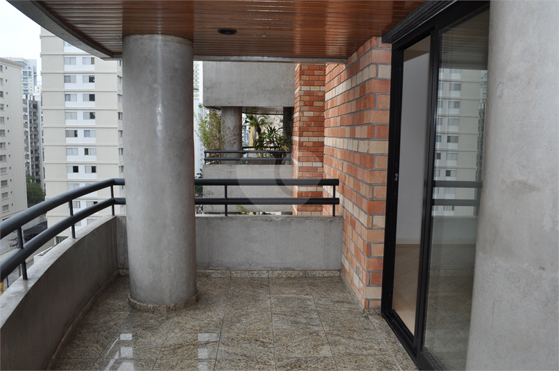 Foto REO701348