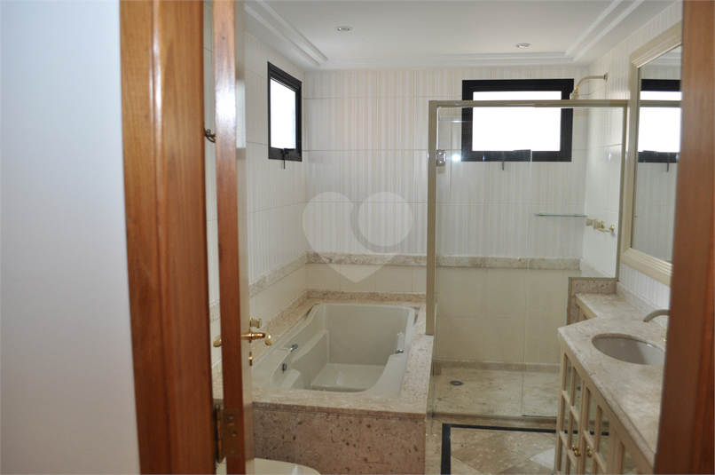 Foto REO701348