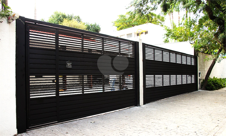 Foto REO70157