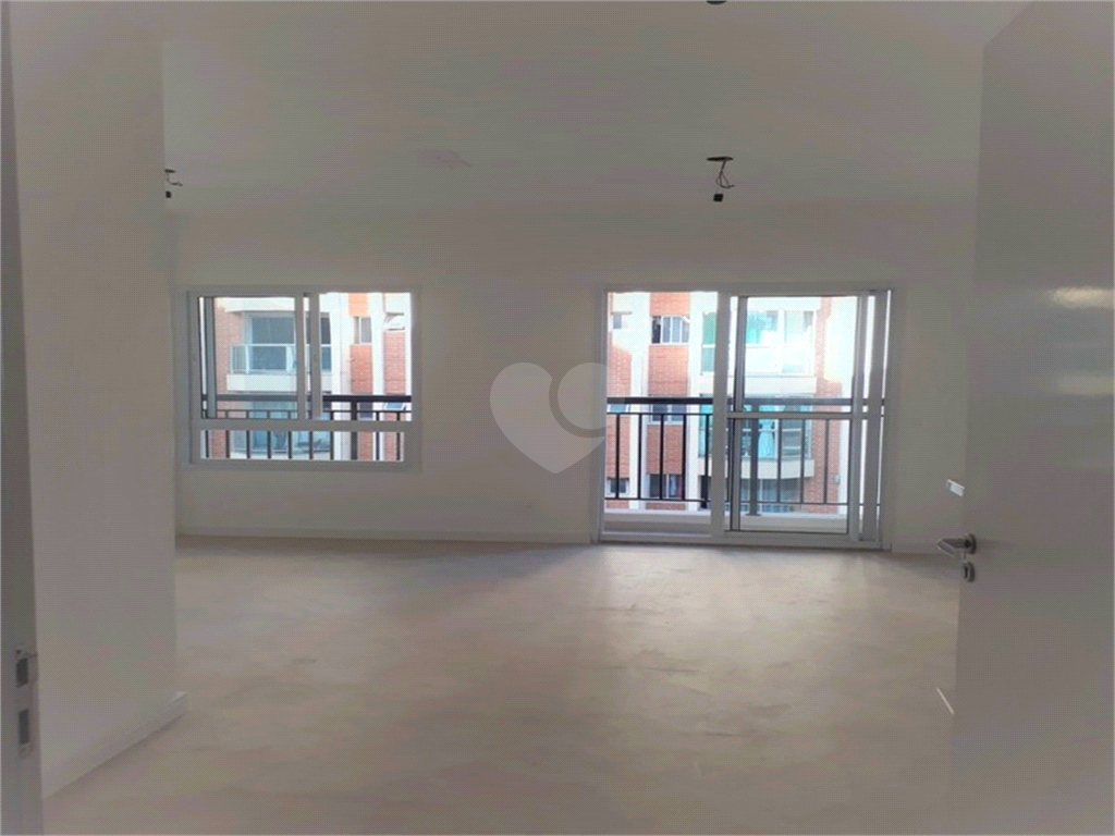 Venda Apartamento São Paulo Bela Vista REO701959 10