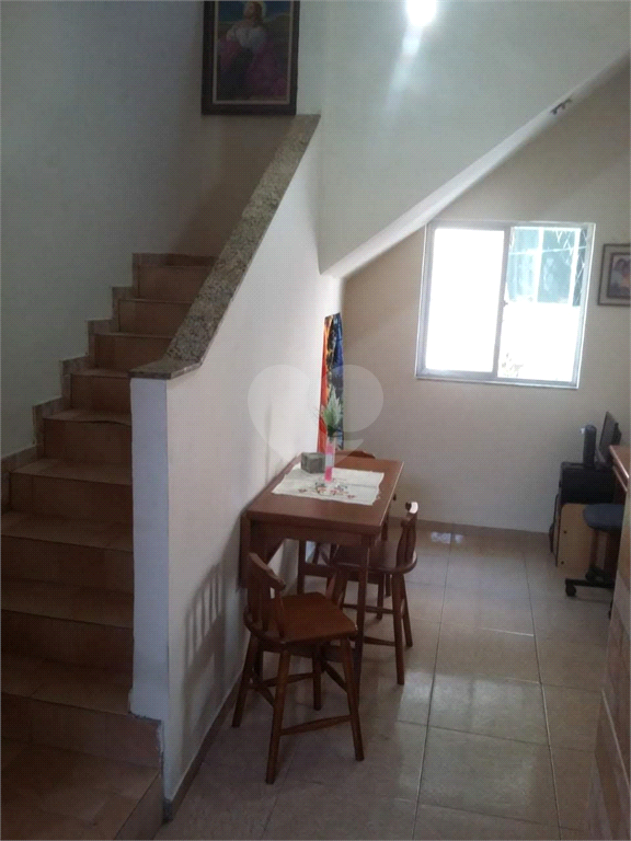 Venda Casa de vila Rio De Janeiro Cascadura REO702943 5