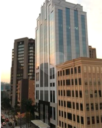 Foto REO703155