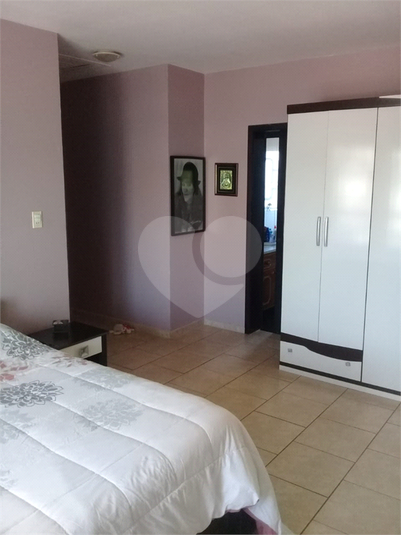 Foto REO703159