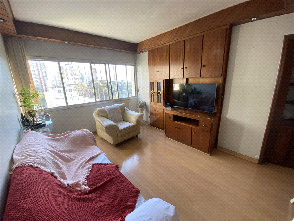 Venda Apartamento São Paulo Santana REO706340 3