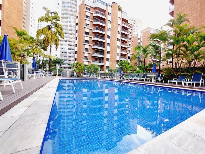 Foto REO706341