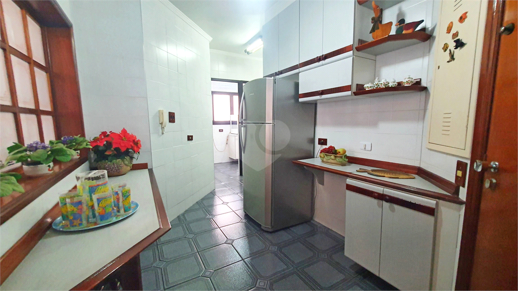 Venda Apartamento Guarujá Pitangueiras REO707300 16