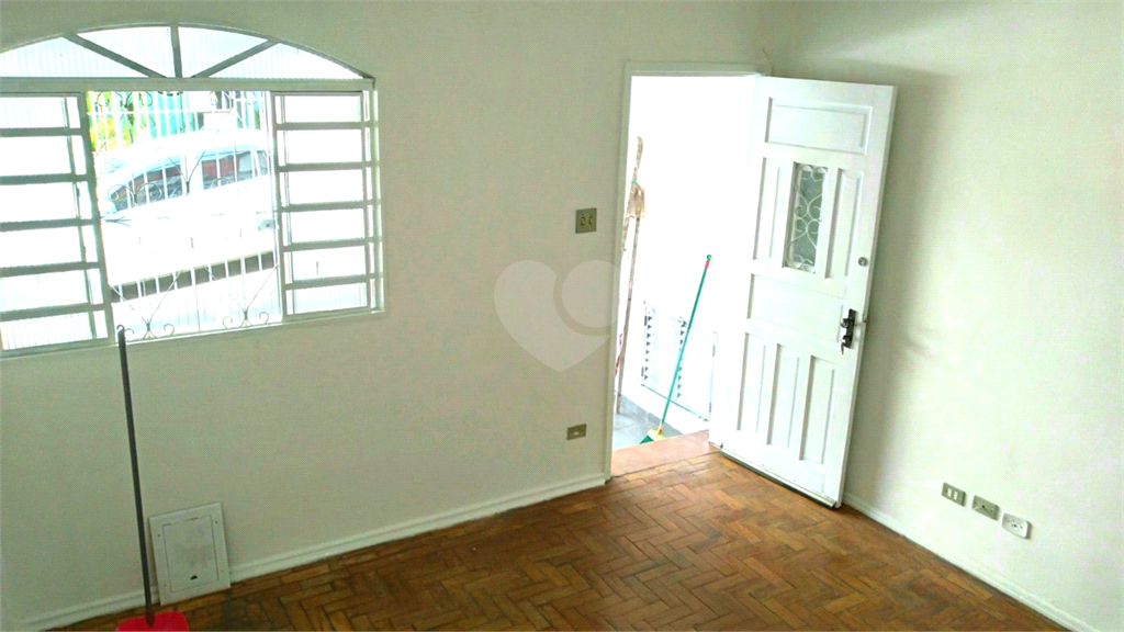 Venda Casa de vila São Paulo Saúde REO707367 5