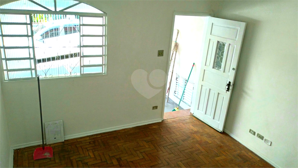 Venda Casa de vila São Paulo Saúde REO707367 12