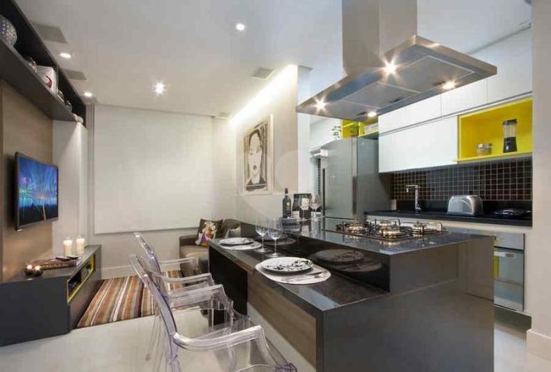 Sala integrada à cozinha