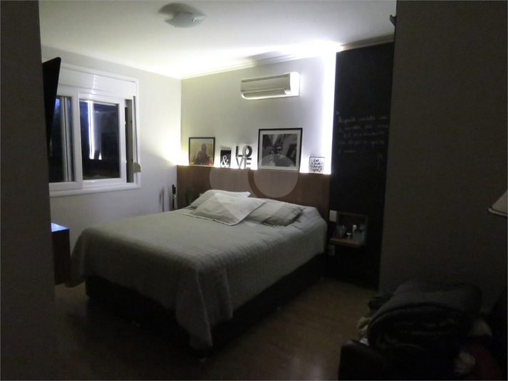 Foto REO708019