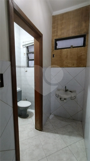 Aluguel Sobrado São Vicente Centro REO708188 8