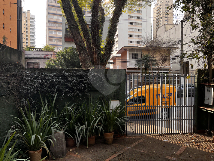 Venda Sobrado São Paulo Paraíso REO708808 32