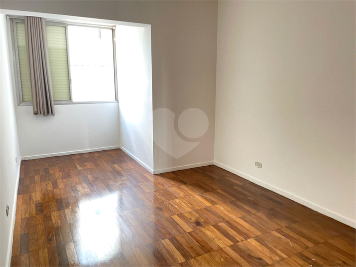 Foto REO710329