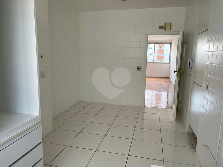 Venda Apartamento São Paulo Moema REO710329 7