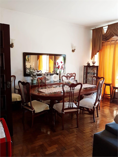 Foto REO710358
