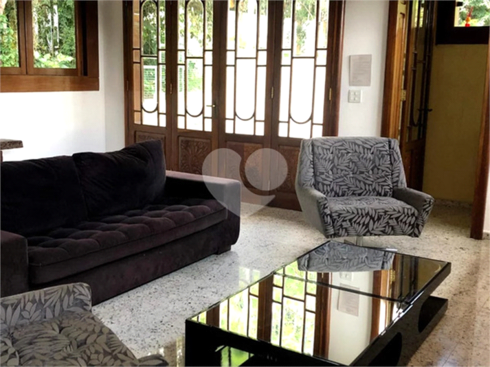 Foto REO710432