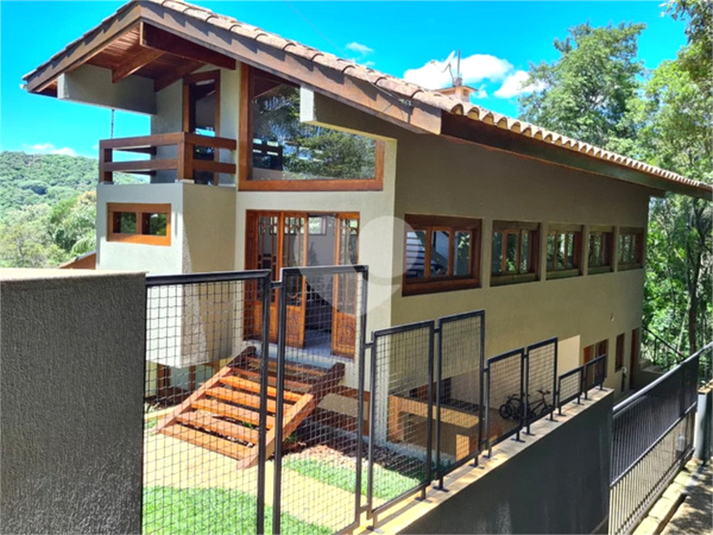 Foto REO710432