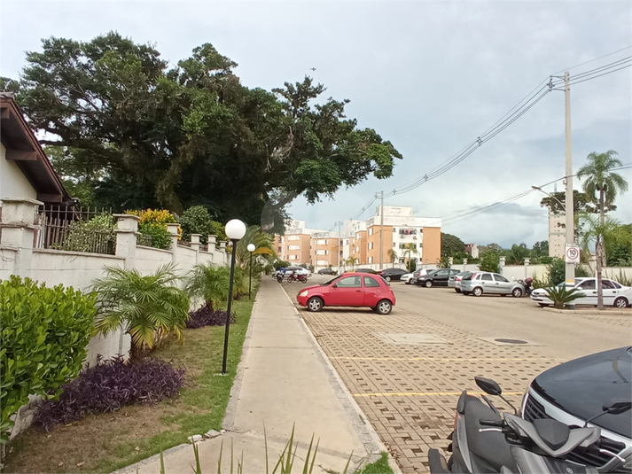 Foto REO710502